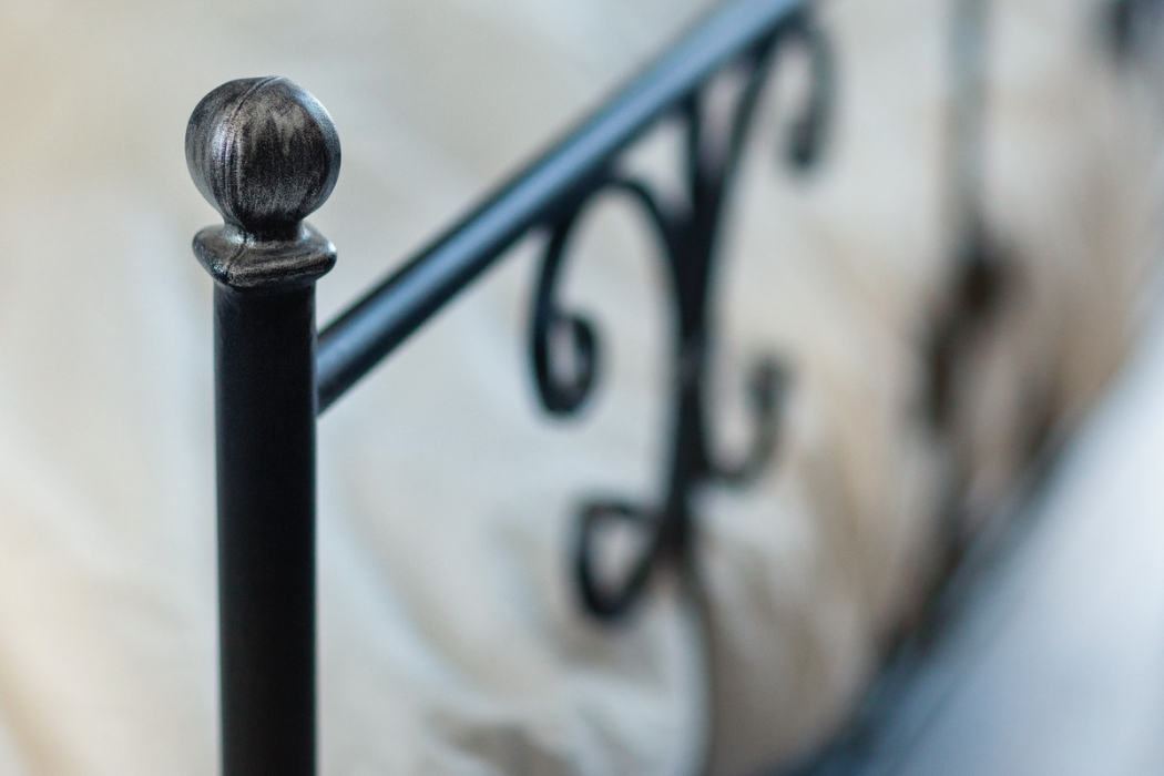 Кованые кровати, Кованая кровать Симона 1.6 с двумя спинками