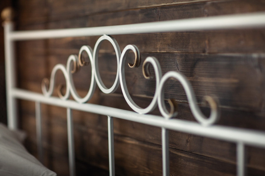 Кованые кровати, Кованая кровать Сандра1.4 с одной спинкой