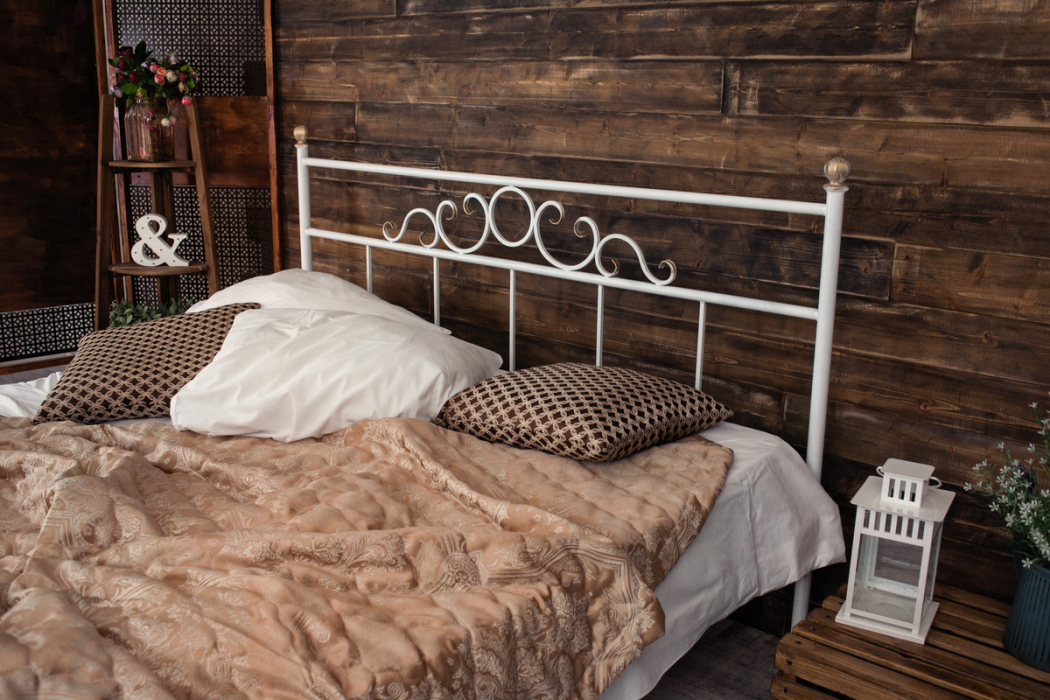 Кованые кровати, Кованая кровать Сандра1.4 с одной спинкой
