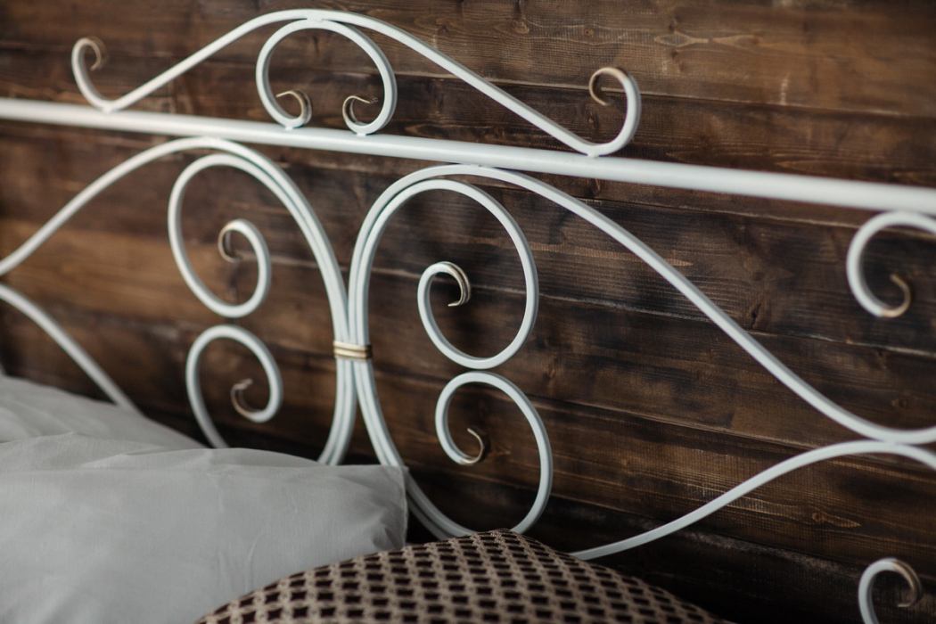 Кованые кровати, Кованая кровать Валенсия 1.6 с одной спинкой